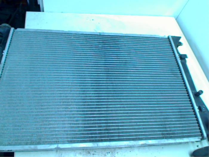 Gebruikte Radiateur Toyota Avensis Wagon (T25/B1E) 2.0 16V D-4D-F Prijs € 50,00 Margeregeling aangeboden door Boels Autodemontage