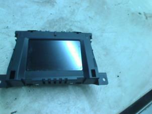 Gebruikte Display Interieur Opel Astra H SW (L35) 1.7 CDTi 16V Prijs € 50,00 Margeregeling aangeboden door Boels Autodemontage