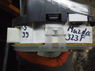 Gebruikte Kilometerteller KM Mazda 323 Fastbreak (BJ14) 1.3 LX,GLX 16V Prijs € 35,00 Margeregeling aangeboden door Boels Autodemontage