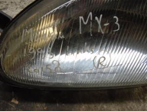 Gebruikte Koplamp links Mazda MX-3 1.8i V6 24V Prijs € 30,00 Margeregeling aangeboden door Boels Autodemontage