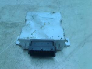 Gebruikte Module Ruitenwisser Toyota Avensis (T25/B1B) 2.0 16V D-4D 115 Prijs € 20,00 Margeregeling aangeboden door Boels Autodemontage