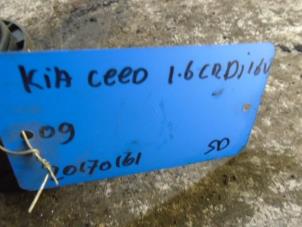 Gebruikte Luchtmassameter Kia Cee'd Sporty Wagon (EDF) 1.6 CRDi 90 16V Prijs € 35,00 Margeregeling aangeboden door Boels Autodemontage