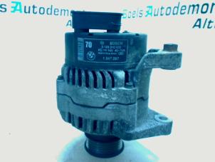 Gebruikte Alternator BMW 3 serie Touring (E36/3) 318i Prijs € 35,00 Margeregeling aangeboden door Boels Autodemontage