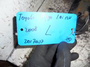 Gebruikte Draagarm links-voor Toyota Aygo (B10) 1.0 12V VVT-i Prijs op aanvraag aangeboden door Boels Autodemontage