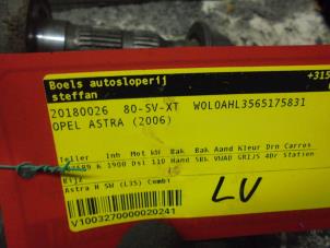 Gebruikte Aandrijfas links-voor Opel Astra H SW (L35) 1.9 CDTi 100 Prijs € 35,00 Margeregeling aangeboden door Boels Autodemontage