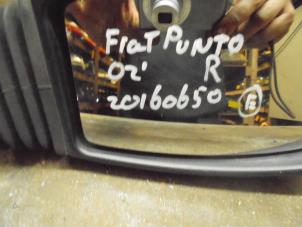 Gebruikte Buitenspiegel rechts Fiat Punto II (188) 1.2 60 S Prijs € 25,00 Margeregeling aangeboden door Boels Autodemontage