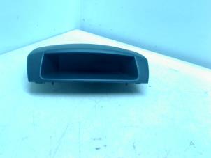 Gebruikte Display Interieur Peugeot Partner (GC/GF/GG/GJ/GK) 1.6 HDI 90 16V Prijs € 25,00 Margeregeling aangeboden door Boels Autodemontage