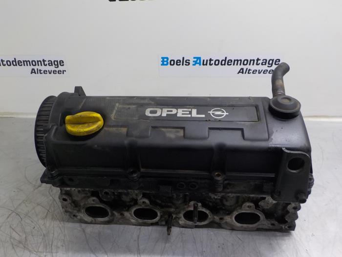 Gebruikte Cilinderkop Opel Combo (Corsa C) 1.7 DI 16V Prijs € 125,00 Margeregeling aangeboden door Boels Autodemontage