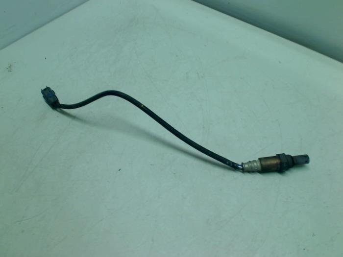 Gebruikte Lambda Sonde Toyota Corolla Verso (R10/11) 1.8 16V VVT-i Prijs € 25,00 Margeregeling aangeboden door Boels Autodemontage