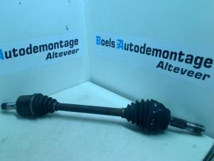 Gebruikte Aandrijfas links-voor Fiat Ducato (250) 2.2 D 100 Multijet Euro 4 Prijs € 50,00 Margeregeling aangeboden door Boels Autodemontage