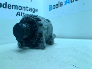 Gebruikte Dynamo Skoda Fabia II Combi 1.6 TDI 16V 90 Prijs € 50,00 Margeregeling aangeboden door Boels Autodemontage