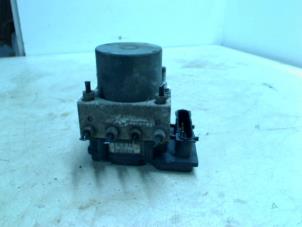 Gebruikte ABS Pomp Peugeot 307 Break (3E) 1.4 HDi Prijs € 40,00 Margeregeling aangeboden door Boels Autodemontage