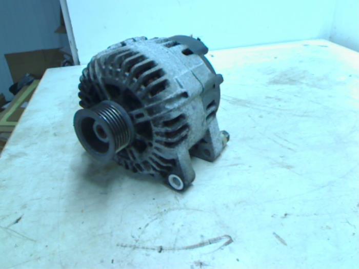 Gebruikte Dynamo Peugeot 307 Break (3E) 1.4 HDi Prijs € 35,00 Margeregeling aangeboden door Boels Autodemontage