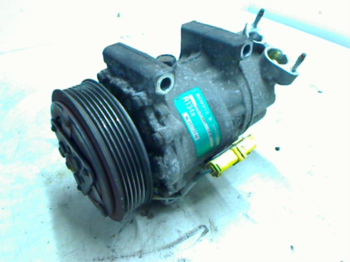 Gebruikte Aircopomp Peugeot 307 Break (3E) 1.4 HDi Prijs € 50,00 Margeregeling aangeboden door Boels Autodemontage