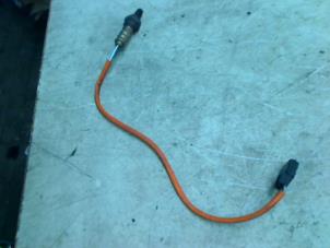 Gebruikte Lambda Sonde Renault Twingo II (CN) 1.2 16V Prijs € 25,00 Margeregeling aangeboden door Boels Autodemontage