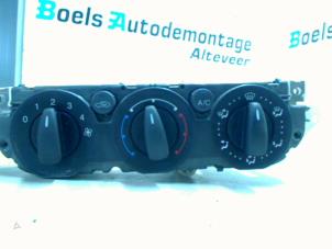 Gebruikte Kachel Bedieningspaneel Ford Focus 2 1.6 16V Prijs € 35,00 Margeregeling aangeboden door Boels Autodemontage