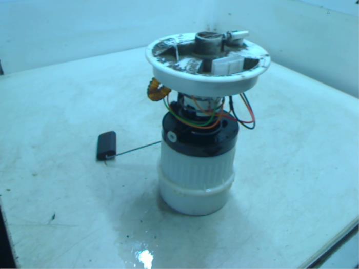 Gebruikte Tank element Pomp Ford Focus 2 1.6 16V Prijs € 25,00 Margeregeling aangeboden door Boels Autodemontage
