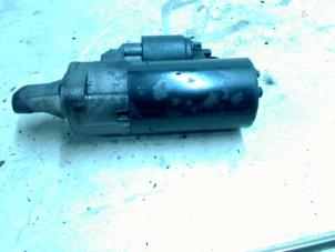 Gebruikte Startmotor Mercedes CLK (C208) 3.2 320 V6 18V Prijs € 35,00 Margeregeling aangeboden door Boels Autodemontage