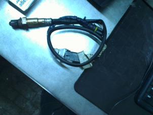 Gebruikte Lambda Sonde Mercedes CLK (C208) 3.2 320 V6 18V Prijs € 25,00 Margeregeling aangeboden door Boels Autodemontage