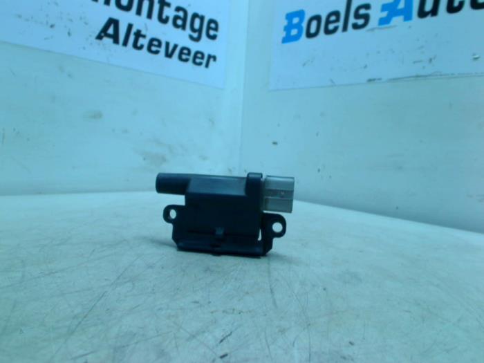 Gebruikte Pen Bobine Suzuki Swift (ZA/ZC/ZD1/2/3/9) 1.3 VVT 16V Prijs € 15,00 Margeregeling aangeboden door Boels Autodemontage