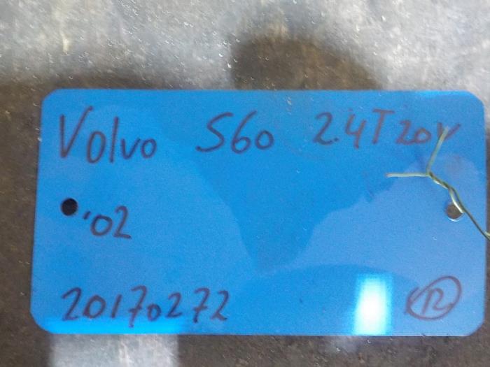 Gebruikte Gasklephuis Volvo S60 I (RS/HV) 2.4 T 20V Prijs € 40,00 Margeregeling aangeboden door Boels Autodemontage