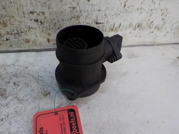 Gebruikte Luchtmassameter Seat Ibiza III (6L1) 1.9 TDI 100 Prijs € 20,00 Margeregeling aangeboden door Boels Autodemontage