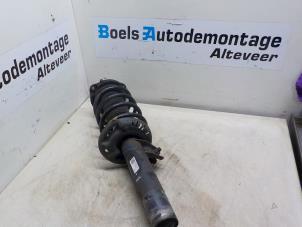 Gebruikte Schokdemperpoot rechts-voor Volkswagen Passat (3C2) 1.4 TSI 16V Prijs op aanvraag aangeboden door Boels Autodemontage