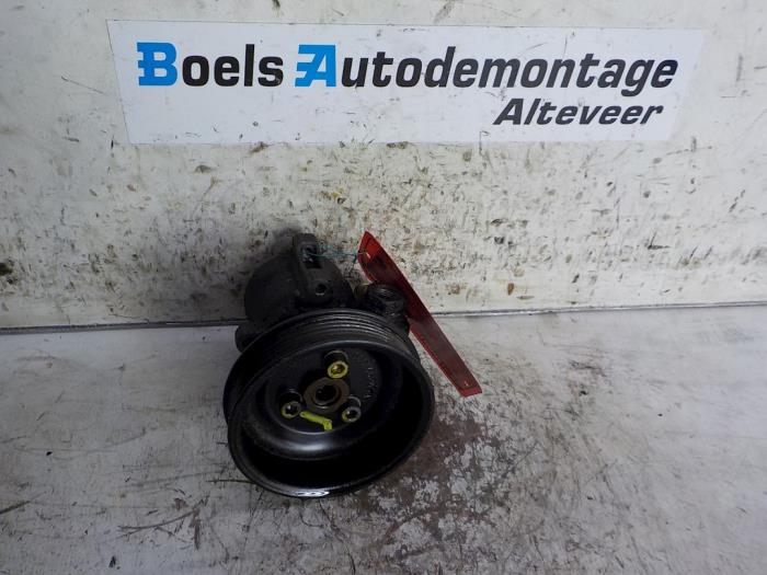 Gebruikte Servopomp Seat Arosa (6H1) Prijs € 35,00 Margeregeling aangeboden door Boels Autodemontage
