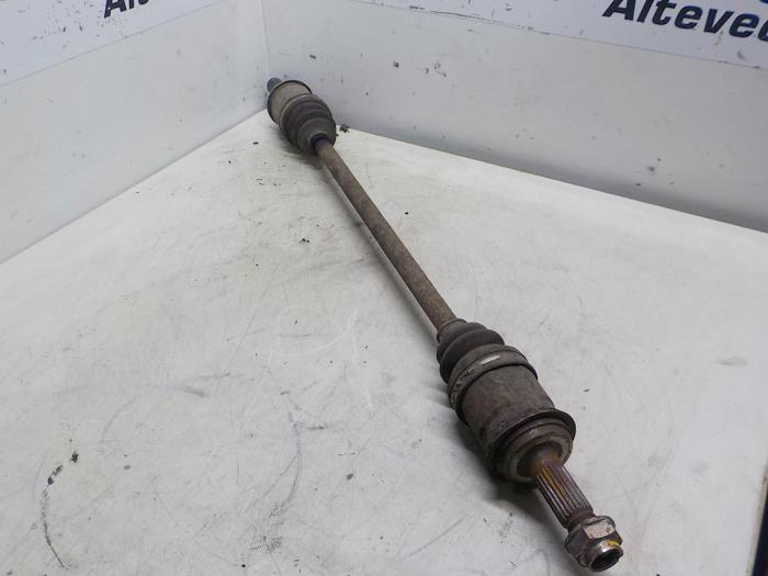 Gebruikte Steekas links-achter Honda CR-V (RD1/3) 2.0i 16V VTEC Prijs € 35,00 Margeregeling aangeboden door Boels Autodemontage