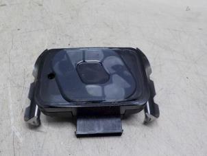 Gebruikte Sensor regen Saab 9-3 Sport Estate (YS3F) 2.0t 16V BioPower Prijs € 25,00 Margeregeling aangeboden door Boels Autodemontage