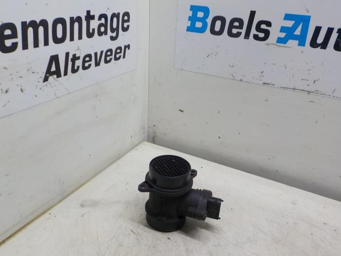 Gebruikte Luchtmassameter Fiat Punto II (188) 1.3 JTD 16V Prijs € 25,00 Margeregeling aangeboden door Boels Autodemontage