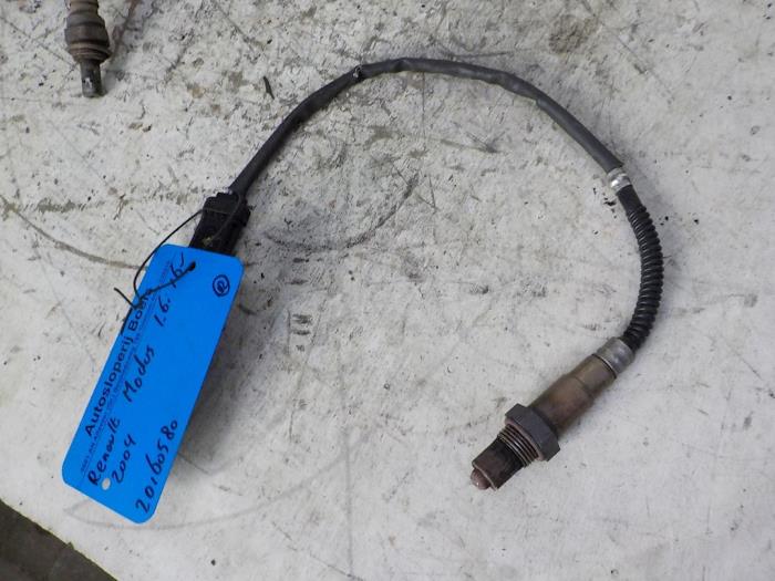 Gebruikte Lambda Sonde Renault Modus/Grand Modus (JP) 1.6 16V Prijs € 25,00 Margeregeling aangeboden door Boels Autodemontage