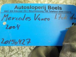 Gebruikte Aanjager Mercedes Vaneo (W414) 1.7 CDI 16V Prijs € 35,00 Margeregeling aangeboden door Boels Autodemontage