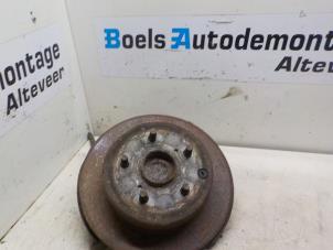 Gebruikte Wielophanging rechts-achter Toyota Avensis Wagon (T25/B1E) 2.2 D-4D 16V D-CAT Prijs € 50,00 Margeregeling aangeboden door Boels Autodemontage