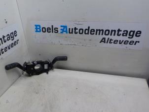 Gebruikte Stuurkolomschakelaar Volkswagen Fox (5Z) Prijs € 40,00 Margeregeling aangeboden door Boels Autodemontage