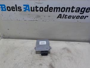 Gebruikte Module Telefoon Mercedes E (W211) 4.0 E-400 CDI 32V Prijs € 35,00 Margeregeling aangeboden door Boels Autodemontage