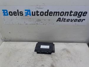 Gebruikte Computer Automatische Bak Mercedes E (W211) 4.0 E-400 CDI 32V Prijs € 75,00 Margeregeling aangeboden door Boels Autodemontage