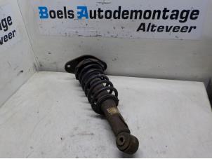 Gebruikte Schokdemperpoot links-achter Mini ONE Prijs € 35,00 Margeregeling aangeboden door Boels Autodemontage