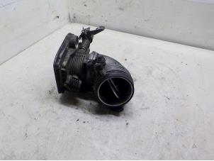 Gebruikte Gasklephuis BMW 5 serie (E39) 535i 32V Prijs € 45,00 Margeregeling aangeboden door Boels Autodemontage