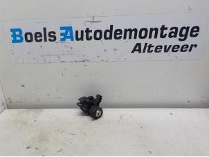 Gebruikte Cilinderslot achter BMW 3 serie (E90) 318i 16V Prijs € 15,00 Margeregeling aangeboden door Boels Autodemontage