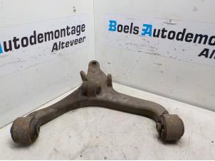 Gebruikte Draagarm links-voor Jeep Cherokee/Liberty (KJ) 2.5 CRD 16V Prijs € 35,00 Margeregeling aangeboden door Boels Autodemontage