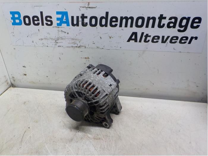 Gebruikte Dynamo Peugeot 207 SW (WE/WU) 1.6 HDi 16V Prijs € 40,00 Margeregeling aangeboden door Boels Autodemontage