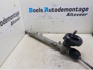 Gebruikte Stuurhuis Renault Clio IV (5R) 0.9 Energy TCE 90 12V Prijs € 100,00 Margeregeling aangeboden door Boels Autodemontage