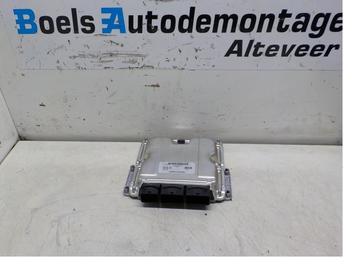 Gebruikte Computer Motormanagement Volvo V40 (VW) 1.9 D Prijs € 150,00 Margeregeling aangeboden door Boels Autodemontage