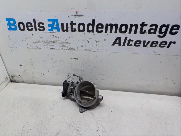 Gebruikte Gasklephuis BMW 7 serie (E38) 728iA,iA Executive 24V Prijs € 45,00 Margeregeling aangeboden door Boels Autodemontage