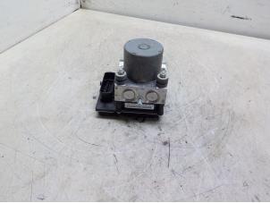 Gebruikte ABS Pomp Hyundai i20 1.2i 16V Prijs € 100,00 Margeregeling aangeboden door Boels Autodemontage