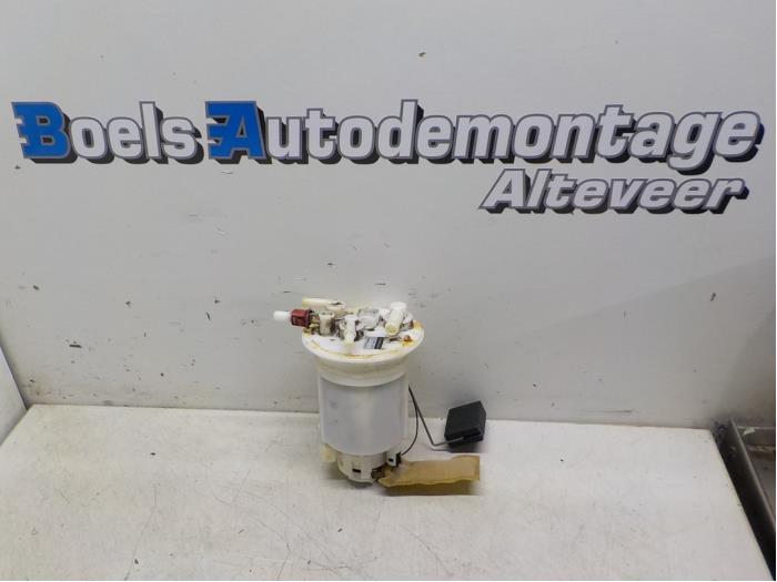 Gebruikte Tank element Pomp Suzuki Alto (RF410) 1.1 16V Prijs € 35,00 Margeregeling aangeboden door Boels Autodemontage