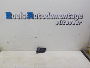 Gebruikte Centrale deurvergrendeling Schakelaar Skoda Superb Combi (3TAC/TAF) 2.0 TDI 16V Prijs € 15,00 Margeregeling aangeboden door Boels Autodemontage