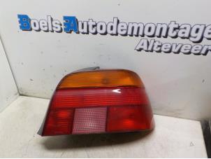 Gebruikte Achterlicht rechts BMW 5 serie (E39) 525 tds Prijs € 35,00 Margeregeling aangeboden door Boels Autodemontage