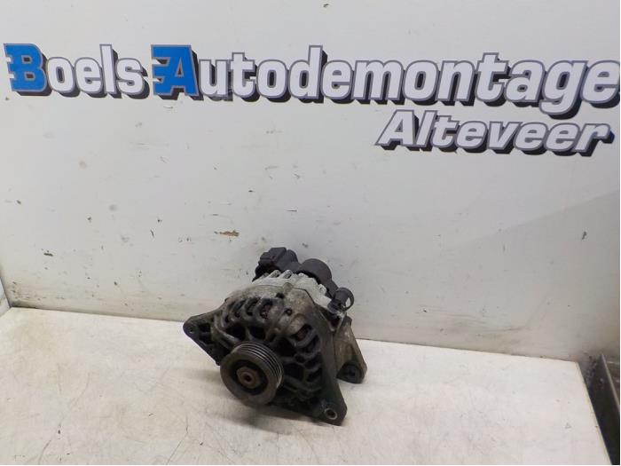 Gebruikte Dynamo Kia Rio II (DE) 1.6 CVVT 16V Prijs € 50,00 Margeregeling aangeboden door Boels Autodemontage